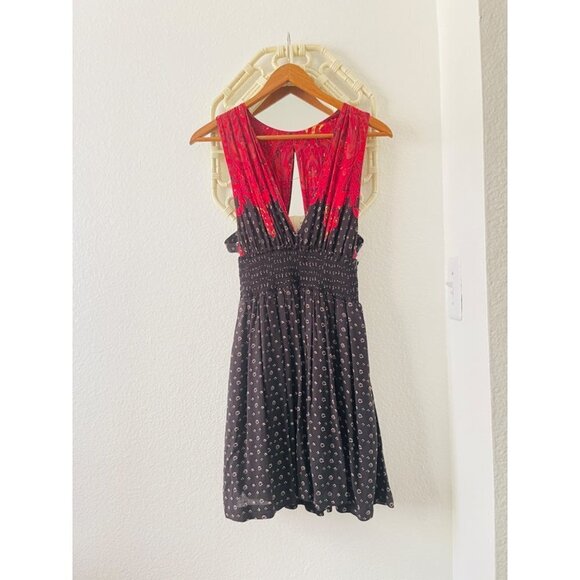 Free People Boho Dress with side cut out Sz S - Picture 2 of 9